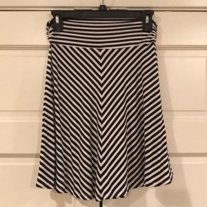 Black and white striped mini skirt - size XS